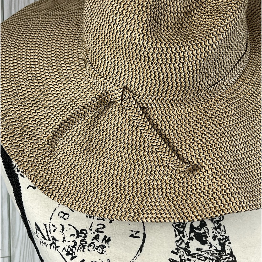 David & Young Tan Hat - Picture 2 of 8